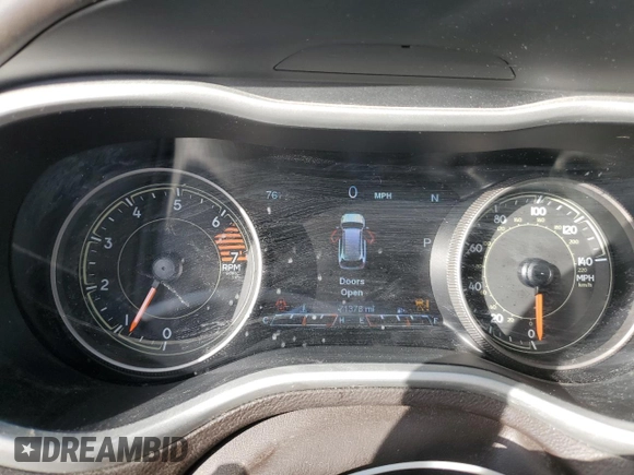 2018 Jeep Cherokee Overland with VIN 1C4PJLJB4JD519608, listed as a Copart auction lot 43204765 with 71,378 mi miles and Salvage title. Bid and sale history available at DreamBid. Image 9.