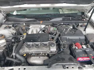 2002 Toyota Camry XLE z VIN 4T1BF30K32U009695, wystawiony jako IAAI lot #42376626 z przebiegiem 291 800 mil mil oraz . Historia ofert i sprzedaży dostępna na DreamBid. Obrazek 10.