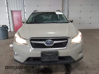 2015 Subaru XV Crosstrek Limited with VIN JF2GPAPC8FH277085, listed as a IAAI auction lot 41938913 with 124,159 mi miles. Bid and sale history available at carsss.com. Image 12.