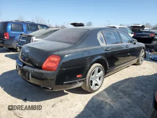 2006 Bentley Flying Spur z VIN SCBBR53W96C032273, wystawiony jako Copart lot #46582715 z przebiegiem Nie podano mil oraz Szkody całkowita. Historia ofert i sprzedaży dostępna na DreamBid. Obrazek 3.