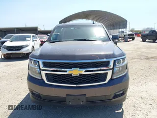 2016 Chevrolet Suburban LT z VIN 1GNSCHKC3GR313126, wystawiony jako IAAI lot #41743640 z przebiegiem 178 351 mil mil oraz . Historia ofert i sprzedaży dostępna na DreamBid. Obrazek 13.