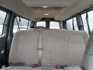 2019 Chevrolet Express Passenger LT z VIN 1GAZGPFG2K1239975, wystawiony jako Copart lot #44994455 z przebiegiem 81 202 mil mil oraz Szkoda całkowita • Salvage title. Historia ofert i sprzedaży dostępna na DreamBid. Obrazek 10.