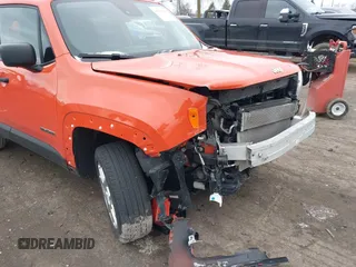 2021 Jeep Renegade Upland Edition with VIN ZACNJDAB4MPN34528, listed as a IAAI auction lot 41739558 with 37,968 mi miles. Bid and sale history available at carsss.com. Image 6.