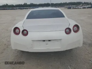 2015 Nissan GT-R Premium z VIN JN1AR5EF5FM281737, wystawiony jako Copart lot #80119804 z przebiegiem 50 726 mil mil oraz Szkody całkowita. Historia ofert i sprzedaży dostępna na DreamBid. Obrazek 6.