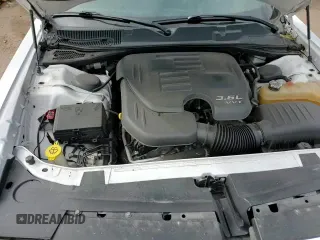2017 Dodge Challenger SXT z VIN 2C3CDZAG4HH573822, wystawiony jako Copart lot #67480755 z przebiegiem 61 945 mil mil oraz Szkoda całkowita • Salvage title. Historia ofert i sprzedaży dostępna na DreamBid. Obrazek 15.