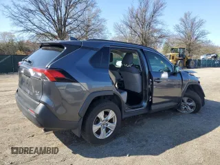 2020 Toyota RAV4 XLE with VIN JTMP1RFV2LD056442, listed as a Copart auction lot 51305755 with 134,357 mi miles and Salvage Title. Bid and sale history available at carsss.com. Image 3.