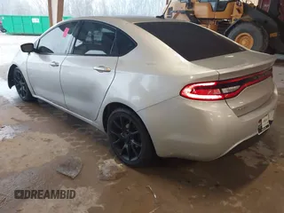 2013 Dodge Dart SXT z VIN 1C3CDFBAXDD233316, wystawiony jako IAAI lot #38213542 z przebiegiem 175 721 mil mil oraz . Historia ofert i sprzedaży dostępna na DreamBid. Obrazek 3.