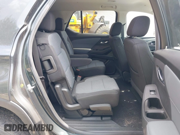 2019 Chevrolet Traverse LT Cloth with VIN 1GNEVGKW6KJ292498, listed as a IAAI auction lot 42006147 with 26,724 mi miles. Bid and sale history available at carsss.com. Image 8.
