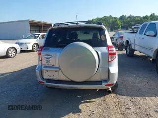 2010 Toyota RAV4 with VIN JTMZF4DVXAD029468, listed as a IAAI auction lot 42750474 with 204,568 mi miles and . Bid and sale history available at DreamBid. Image 16.
