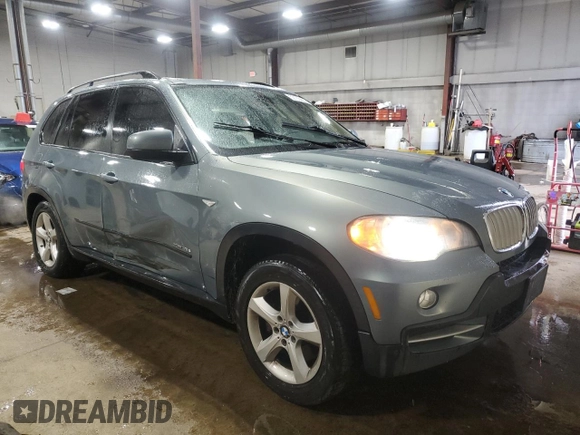 2010 BMW X5 35d with VIN 5UXFF0C54ALT77574, listed as a Copart auction lot 52108425 with 186,766 mi miles and Salvage Title. Bid and sale history available at carsss.com. Image 4.