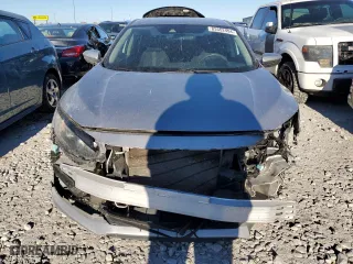 2019 Honda Civic Sedan LX with VIN 19XFC2F65KE022661, listed as a Copart auction lot 83552494 with 42,206 mi miles and Salvage Title. Bid and sale history available at carsss.com. Image 5.
