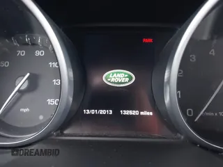 2014 Land Rover Range Rover Evoque Pure Plus z VIN SALVP2BG6EH903004, wystawiony jako IAAI lot #41923386 z przebiegiem 132 520 mil mil oraz . Historia ofert i sprzedaży dostępna na DreamBid. Obrazek 7.