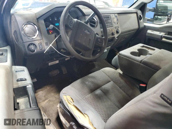 2015 Ford F-250 XLT with VIN 1FTBF2B61FEC95853, listed as a Copart auction lot 51534865 with 177,933 mi miles and Clean title. Bid and sale history available at DreamBid. Image 8.