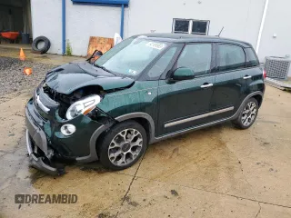 2014 FIAT 500L Trekking with VIN ZFBCFADH3EZ011436, listed as a Copart auction lot 60106865 with 43,232 mi miles and Salvage title. Bid and sale history available at DreamBid. Image 1.