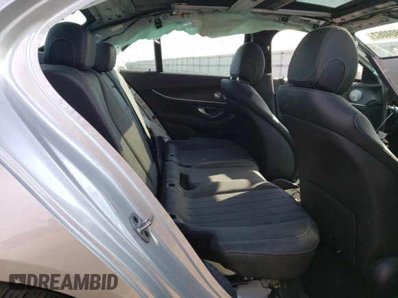 2019 Mercedes-Benz E-Class E 300 with VIN WDDZF4KB2KA657252, listed as a Copart auction lot 43012592 with 0 mi miles. Bid and sale history available at carsss.com. Image 6.