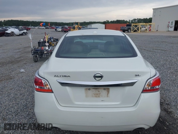 2015 Nissan Altima 2.5 with VIN 1N4AL3APXFN405079, listed as a IAAI auction lot 42463237 with 244,848 mi miles and . Bid and sale history available at DreamBid. Image 16.