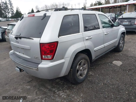 2005 Jeep Grand Cherokee Limited with VIN 1J4HR58285C638752, listed as a IAAI auction lot 41627430 with NaN miles. Bid and sale history available at carsss.com. Image 4.