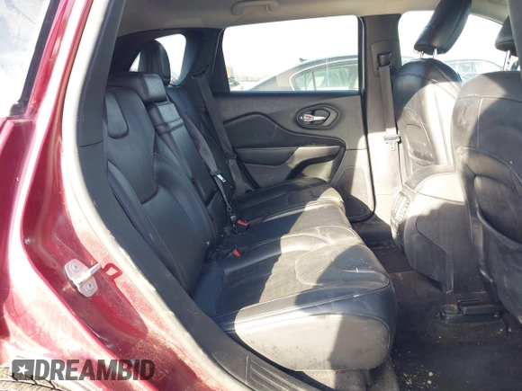2019 Jeep Cherokee Limited with VIN 1C4PJMDX8KD121008, listed as a IAAI auction lot 41748829 with 129,247 mi miles. Bid and sale history available at carsss.com. Image 8.