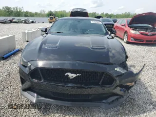 2019 Ford Mustang GT z VIN 1FA6P8CF5K5174615, wystawiony jako Copart lot #54683285 z przebiegiem 53 964 mil mil oraz Szkoda całkowita • Salvage title. Historia ofert i sprzedaży dostępna na DreamBid. Obrazek 5.