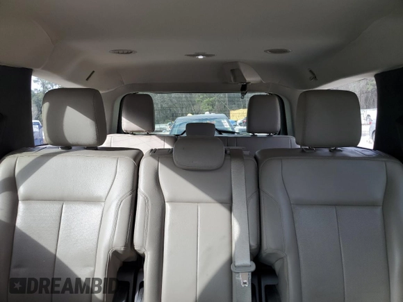 2019 Ford Expedition XLT with VIN 1FMJU1HT5KEA24485, listed as a Copart auction lot 44387805 with 89,078 mi miles and Salvage Title. Bid and sale history available at carsss.com. Image 10.