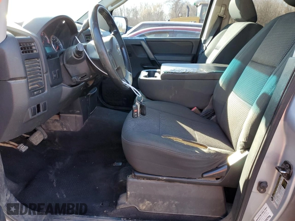 2010 Nissan Titan XE with VIN 1N6AA0EJ9AN320437, listed as a Copart auction lot 43954135 with 283,097 mi miles and Clean Title. Bid and sale history available at carsss.com. Image 7.