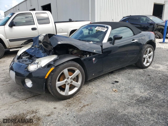 2006 Pontiac Solstice with VIN 1G2MB33B96Y101269, listed as a Copart auction lot 70323934 with NaN miles and Salvage Title. Bid and sale history available at carsss.com. Image 1.