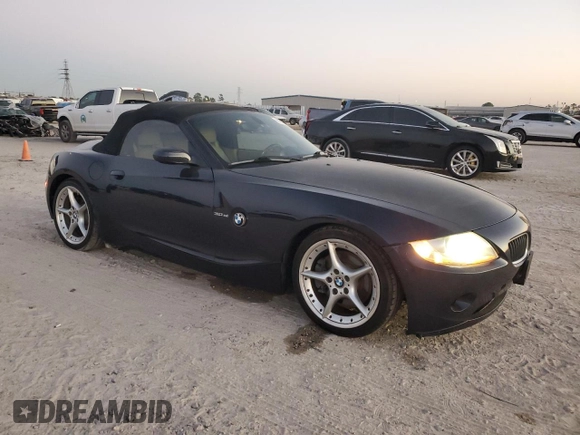 2008 BMW Z4 3.0si with VIN 4USBU53578LX04489, listed as a Copart auction lot 80902064 with 54,305 mi miles and Salvage Title. Bid and sale history available at carsss.com. Image 4.