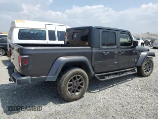 2020 Jeep Gladiator Overland с VIN 1C6HJTFG4LL171074, выставлен на аукционе Copart как лот 55677395 с пробегом 60 506 миль миль и Списание • Salvage title. История ставок и продаж доступна на DreamBid. Изображение 3.