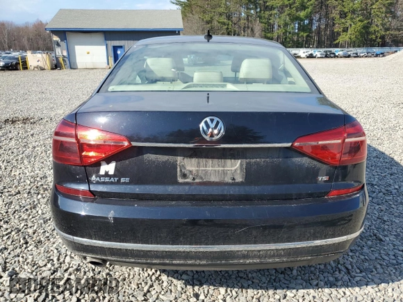 2017 Volkswagen Passat SE z VIN 1VWBT7A32HC018878, wystawiony jako Copart lot #53029885 z przebiegiem Nie podano mil oraz Szkoda całkowita • Salvage title. Historia ofert i sprzedaży dostępna na DreamBid. Obrazek 6.