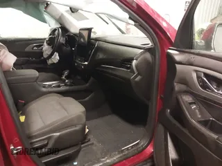 2021 Chevrolet Traverse LT Cloth with VIN 1GNEVGKW8MJ124350, listed as a IAAI auction lot 41456704 with 121,336 mi miles. Bid and sale history available at carsss.com. Image 5.