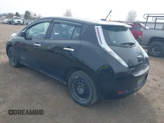 2013 Nissan LEAF SL with VIN 1N4AZ0CP5DC423346, listed as a IAAI auction lot 42002019 with 82,921 mi miles and . Bid and sale history available at DreamBid. Image 3.