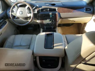 2008 GMC Sierra Denali z VIN 2GTEK638181293220, wystawiony jako Copart lot #85808684 z przebiegiem 114 072 mil mil oraz Czysty tytuł • Clean title. Historia ofert i sprzedaży dostępna na DreamBid. Obrazek 8.