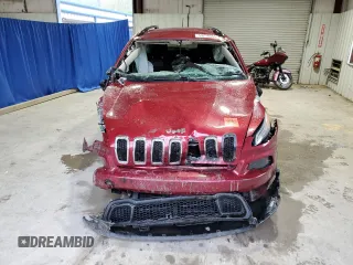 2017 Jeep Cherokee Sport z VIN 1C4PJMAB9HW632569, wystawiony jako Copart lot #54710555 z przebiegiem 109 800 mil mil oraz Szkoda całkowita • Salvage title. Historia ofert i sprzedaży dostępna na DreamBid. Obrazek 5.