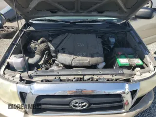 2005 Toyota Tacoma PreRunner with VIN 5TETU62N55Z008390, listed as a Copart auction lot 56632095 with 252,647 mi miles and Salvage title. Bid and sale history available at DreamBid. Image 11.