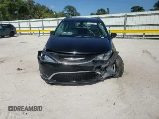 2017 Chrysler Pacifica Touring L with VIN 2C4RC1BG7HR551641, listed as a Copart auction lot 51810185 with 66,860 mi miles and Salvage Title. Bid and sale history available at DreamBid. Image 12.