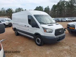 2016 Ford Transit Cargo z VIN 1FTYR2CGXGKA82105, wystawiony jako IAAI lot #41544955 z przebiegiem 129 642 mil mil oraz . Historia ofert i sprzedaży dostępna na DreamBid. Obrazek 1.