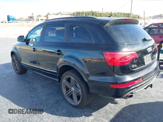 2014 Audi Q7 3.0T S line Prestige with VIN WA1DGAFE8ED003731, listed as a IAAI auction lot 41342173 with 65,118 mi miles. Bid and sale history available at carsss.com. Image 3.