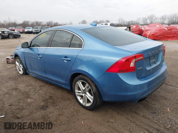 2014 Volvo S60 T5 z VIN YV1612FH1E2274829, wystawiony jako IAAI lot #41712251 z przebiegiem 87 269 mil mil oraz . Historia ofert i sprzedaży dostępna na DreamBid. Obrazek 3.