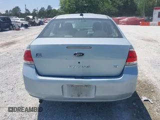 2009 Ford Focus SE with VIN 1FAHP35N19W232918, listed as a IAAI auction lot 42076066 with 165,953 mi miles. Bid and sale history available at carsss.com. Image 16.