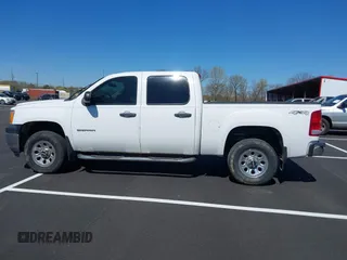 2011 GMC Sierra 1500 with VIN 3GTP2TE3XBG234948, listed as a IAAI auction lot 41880384 with Not Provided miles and . Bid and sale history available at DreamBid. Image 14.