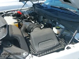 2023 Ford F-150 XL с VIN 1FTMF1CP7PKF84555, выставлен на аукционе IAAI как лот 42197597 с пробегом 12 216 миль миль и . История ставок и продаж доступна на DreamBid. Изображение 20.