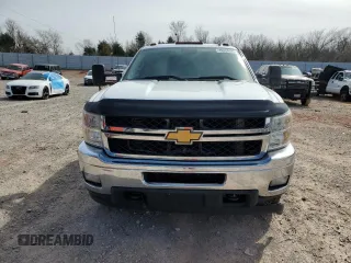 2013 Chevrolet Silverado 3500HD LT with VIN 1GC4K0C8XDF132943, listed as a Copart auction lot 49234385 with 224,654 mi miles and Salvage Title. Bid and sale history available at carsss.com. Image 5.