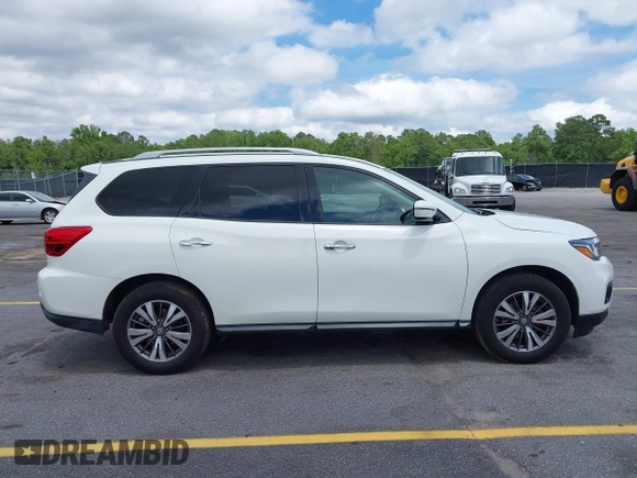 2017 Nissan Pathfinder S with VIN 5N1DR2MNXHC688880, listed as a IAAI auction lot 42362783 with 149,514 mi miles and . Bid and sale history available at DreamBid. Image 13.