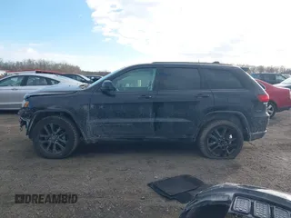 2019 Jeep Grand Cherokee Upland with VIN 1C4RJFAG0KC547175, listed as a IAAI auction lot 41427215 with 102,342 mi miles. Bid and sale history available at carsss.com. Image 15.