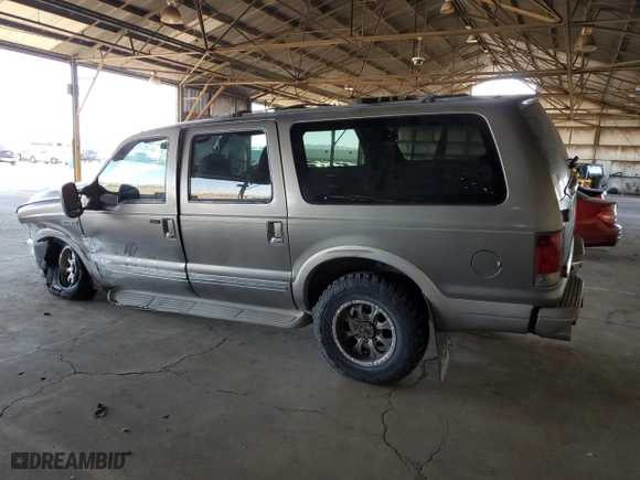 2002 Ford Excursion Limited with VIN 1FMNU42S32EB52470, listed as a Copart auction lot 47244495 with 218,302 mi miles and Salvage Title. Bid and sale history available at carsss.com. Image 2.