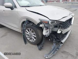 2024 Mazda CX-5 S Select with VIN JM3KFBBLXR0501783, listed as a IAAI auction lot 42121513 with 17,349 mi miles and . Bid and sale history available at DreamBid. Image 17.