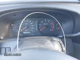 2000 Nissan Frontier XE z VIN 1N6DD26S9YC428084, wystawiony jako IAAI lot #41375183 z przebiegiem Nie podano mil oraz . Historia ofert i sprzedaży dostępna na DreamBid. Obrazek 7.