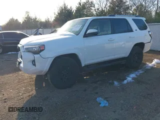 2023 Toyota 4Runner SR5 с VIN JTEMU5JR1P6139377, выставлен на аукционе IAAI как лот 41600169 с пробегом 34 513 миль миль и . История ставок и продаж доступна на DreamBid. Изображение 2.