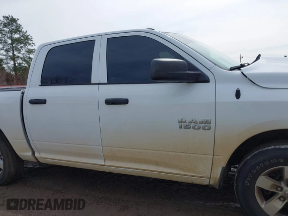 2016 Ram 1500 Tradesman z VIN 1C6RR6KG5GS404699, wystawiony jako IAAI lot #41367027 z przebiegiem 56 757 mil mil oraz . Historia ofert i sprzedaży dostępna na DreamBid. Obrazek 13.