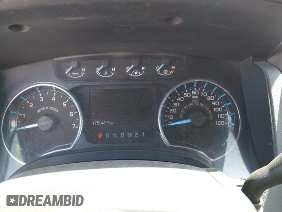 2012 Ford F-150 XL with VIN 1FTEW1CM5CFA12400, listed as a IAAI auction lot 42041739 with 175,047 mi miles. Bid and sale history available at carsss.com. Image 7.